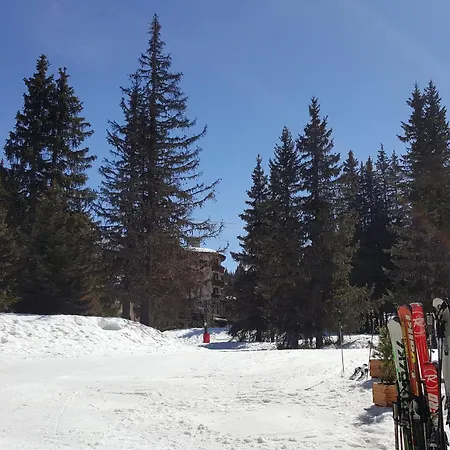 1850, 4 Chambres, 8 Pers, Acces Pistes, Parking *